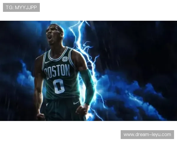 伯德无球跑动牵制防线，拉开空间主导绿军进攻体系