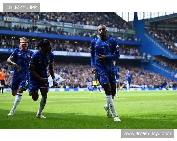 切尔西中场控制力问题浮现，赛季竞争压力逐步体现